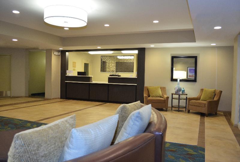 Candlewood Suites Greenville, An Ihg Hotel Bagian luar foto